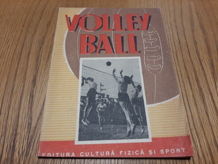 VOLLEYBALL - Manual pentru Colectivele Sportive - A. A. Potasnic - 1950, 112 p.