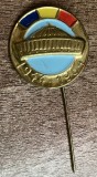 QW9 I 4 - Insigna - tematica istorie - emisa in 1964 cu prilejul expozitiei realizarilor comuniste din perioada 1944 - 1964