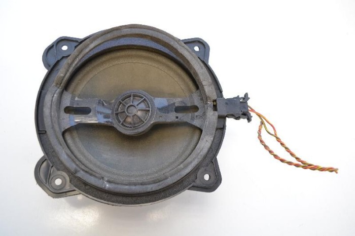 Difuzor ușă st&acirc;nga spate AUDI A3 8P1 2004 OEM: 8H0035411 1743224
