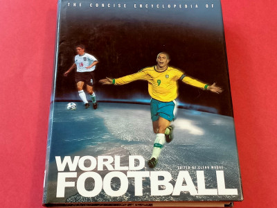 Carte-album fotbal - Enciclopedia &amp;quot;WORLD FOOTBALL&amp;quot; foto
