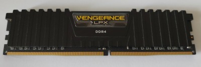 Memorie RAM Corsair Vengeance LPX Black 8GB DDR4, 3000MHz CL16 ( stare f. buna ) foto