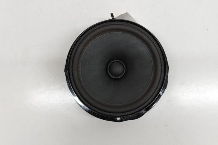 Difuzor ușă dreapta spate VW ID.4 E21 2023 OEM: 11A035710 31538160