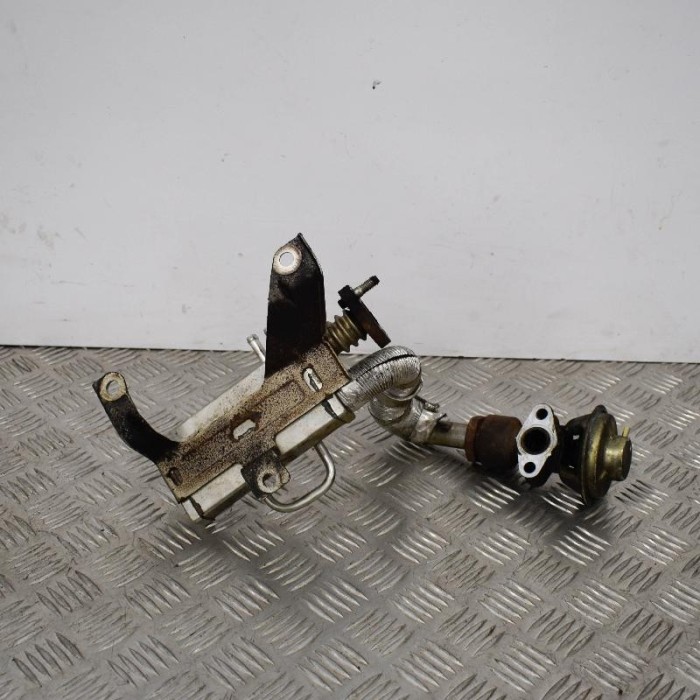 Răcitor EGR TOYOTA PREVIA _R3_ 2003 2637079
