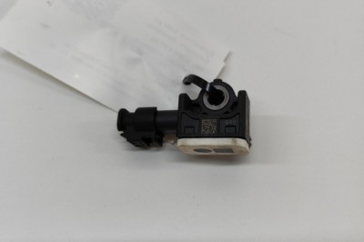 Senzor de impact st&amp;acirc;nga față BMW 3 Gran Turismo F34 2013 OEM: 9234989 30813726 foto