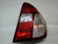 Stop dreapta Renault Clio2 An 2005-2008 cod 8200403982 foto