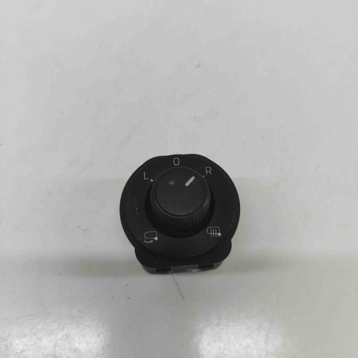 Comutator de reglare oglinda SKODA SUPERB III Estate 3V5 2021 OEM: 3V0959565C | 31891400