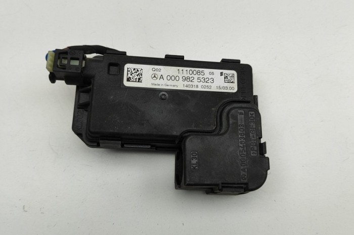 Siguranța de &icirc;ntrerupere baterie MERCEDES-BENZ E W213 2018 OEM: A0009825323 30740666