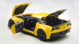 Macheta CHEVROLET Corvette C7 Z06 (2014) 1:18 galben