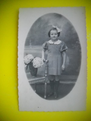 HOPCT RO 396 K COPIL FETITA CU FUNDA -FOTOGRAFIE VECHE-TIP CP foto