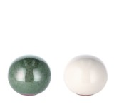 Cumpara ieftin Set 2 sfere decorative ceramica verde alba 21 cm