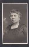 Fotografie tip Carte Postala - portret doamna - atelier foto E. Popp Ploiesti, Necirculata
