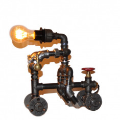 lampa om moto steampunkdesigncj, lampa steampunk, corp de iluminat foto