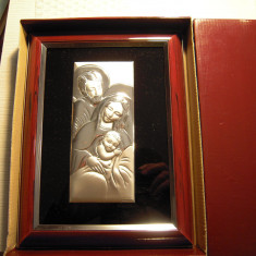Iconita metalica montata in rama (in cutie de cadou) dim. 7x16.5cm, rama 20x26