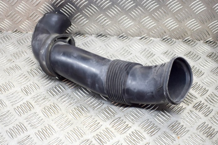 Tub de admisie aer VW TOUAREG 7LA, 7L6, 7L7 2004 OEM: 7L6129752A,7L6129609A,7L6129609B 14270901