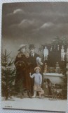 Fotografie tip Carte postala,Familie cu copil, perioada interbelica