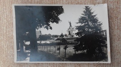 Turnu Severin - Monumentul Eroilor. foto