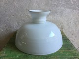 Design / Vintage - Abajur opalina alba pentru lustra , lampa sau veioza cu diametrul de prindere 27,2 cm !