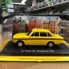 Macheta Volvo 144 - Stockholm - 1970 - Taxiuri scara 1:43