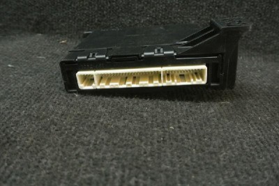 Alt modul de control LEXUS CT ZWA10_ 2014 OEM: 88650-76320177800-4981 1501705 foto