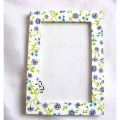 Rama foto din lemn decorata cu flori 25938