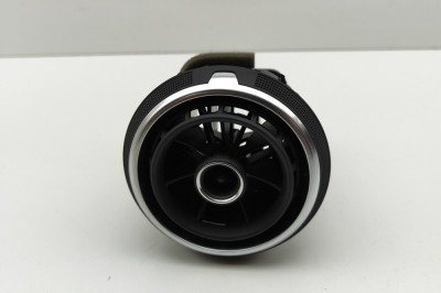 Gura de ventilație planșa de bord AUDI A3 Sportback 8VA, 8VF 2016 OEM: 8V0820901,S098003100 30828222 foto