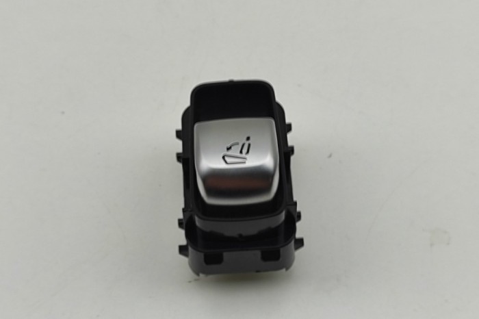 Comutator MERCEDES-BENZ E T-Model S213 2018 OEM: A2139056506 31032434