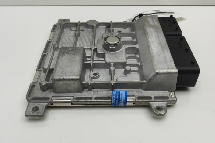 Unitate de control motor MERCEDES-BENZ CLA Coupe C118 2023 OEM: A2829003300,A2829013000,A2C17790700 29832491
