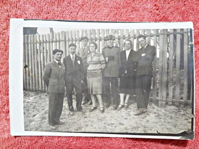 Fotografie tip carte postala, Familie in prima zi de Paste, 1928 Bolintin Vale foto