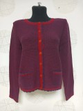 Cardigan tricotat bicolor roșu-bleumarin cu nasturi decorativi