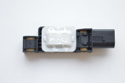 Senzor de impact dreapta față AUDI A3 8P1 2004 OEM: 4B0959643E 1520798 foto