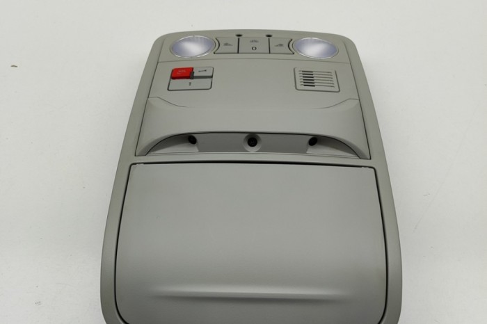 Iluminare interioară SKODA KAROQ NU7 2024 OEM: 5E0867489B | 31847095