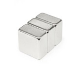Set 3 x Magneti Puternici Neodim 20 x 20 x 10 mm cu forta 13 kg MagNeo