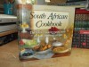 Carte Bucate Sud-Africana, Ghid Gatit, Retete Preferate, Heritage 2006, Ilustratii, Engleza, 400 Pagini