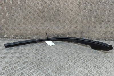 Ornament picurator haion dreapta LAND ROVER DISCOVERY V L462 2017 OEM: HY32-406A76-AC 22827102 foto