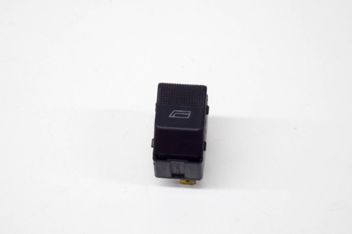 Buton geam ușă dreapta față AUDI A8 D2 4D2, 4D8 2000 OEM: 4D0959855 13677250
