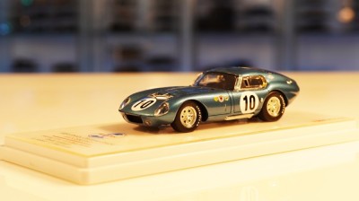 1964 Shelby Daytona Coupe &amp;quot;Nr.10 GT Class Winner at 12Hr of Sebring&amp;quot; - True Scale Miniatures (TSM) 1/43 foto