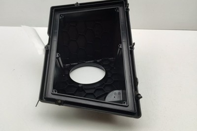 Carcasa filtru de aer (partea inferioară) LAND ROVER RANGE ROVER EVOQUE L538 2018 OEM: GJ32-9600-AD | 31560128 foto