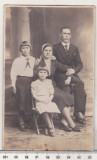 Bnk foto - Fotografie de familie - Foto E Popp Ploiesti 1940, Alb-Negru, Romania 1900 - 1950, Portrete