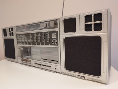 Boombox - Stereo Radio/Cassette PHILIPS model D8644 - made in AUSTRIA foto