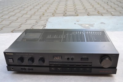 Amplificator Technics SU V 45 A foto