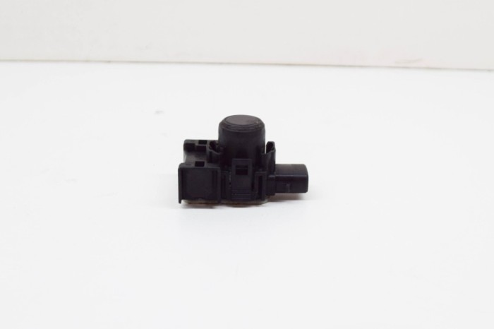 Senzor de parcare spate MAZDA CX-5 KE, GH 2012 OEM: K6021,KD47-67UC1 13122659