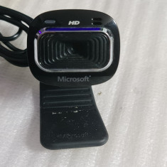 Camera Web Microsoft LifeCam HD-3000, 1280 x 720 ,1 MP, HD, Negru - poze reale