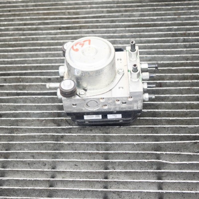 Pompa ABS NISSAN JUKE F15 2017 OEM: 47660BF10D7427K266TD840574120323 4022034