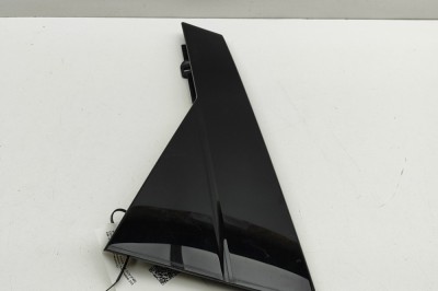 Ornament vertical ușă st&amp;acirc;nga spate AUDI Q4 SUV F4B 2024 OEM: 89A839903 | 32042743 foto