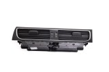 Gura de ventilație planșa de bord AUDI A4 Avant 8K5, B8 2014 OEM: 8T2820951D 13832677