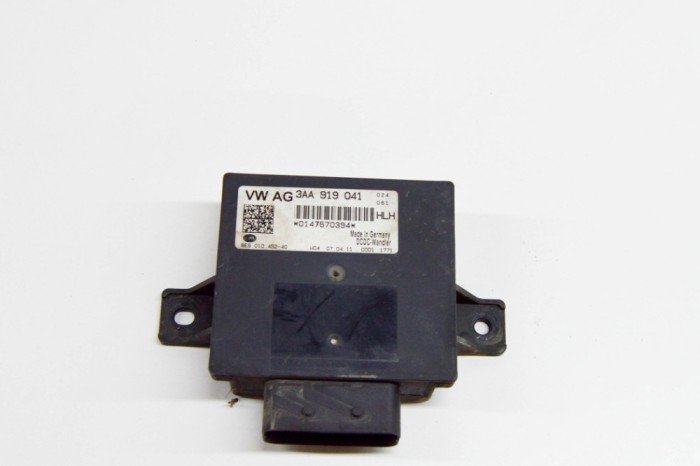 Unitate de control tensiune VW PASSAT Variant B7 365 2011 OEM: 3AA919041,8ES010452 17247294