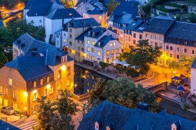 Fototapet de perete autoadeziv si lavabil City68 Luxembourg noaptea, 350 x 200 cm foto