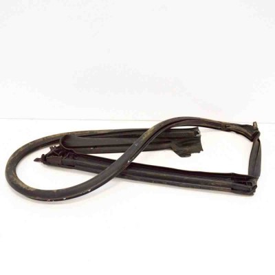 Garnitura ușă st&amp;acirc;nga față TESLA MODEL S 2018 OEM: 8J170226,TMSP-T04 foto