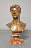 Pietro Mascagni (compozitor italian) - statueta din bronz pe suport de marmura, Statuete