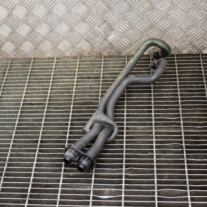 Furtun de lichid de răcire VOLVO V60 2011 OEM: 6G91-18C266-CG 10864387